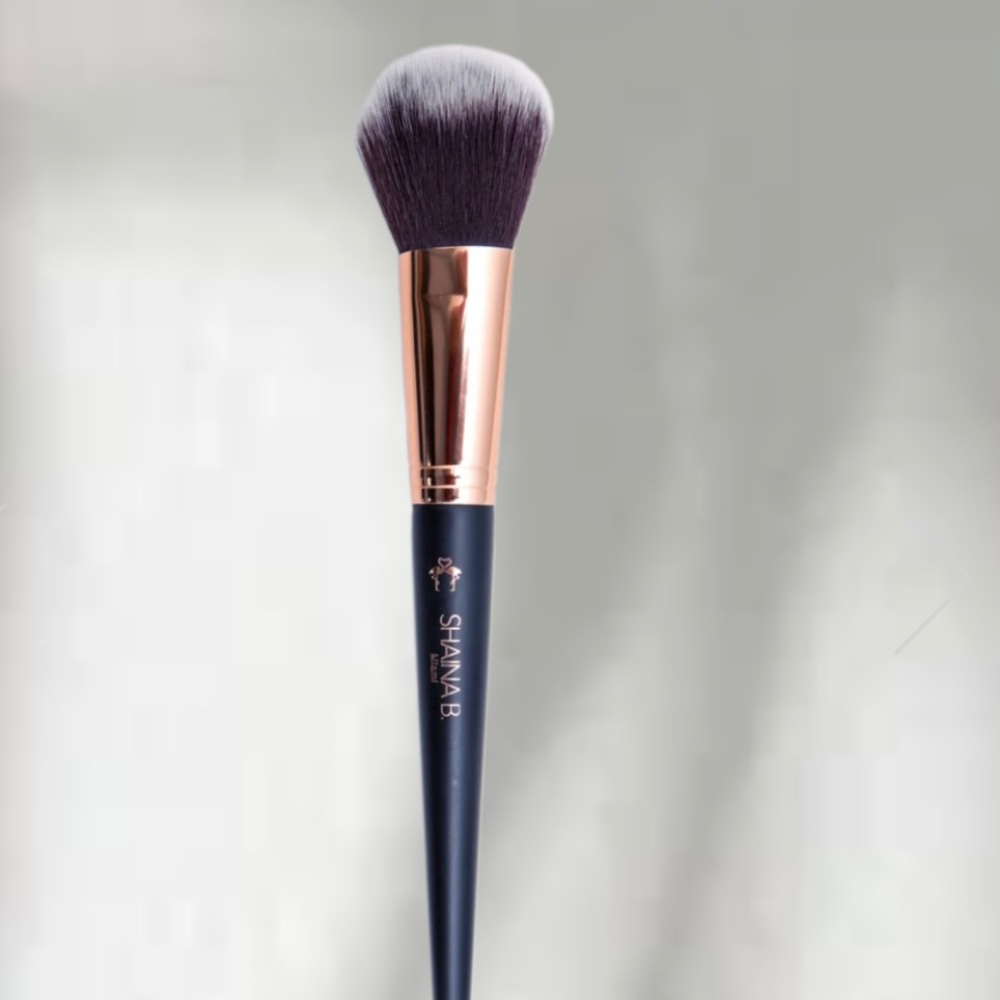 New blush brush